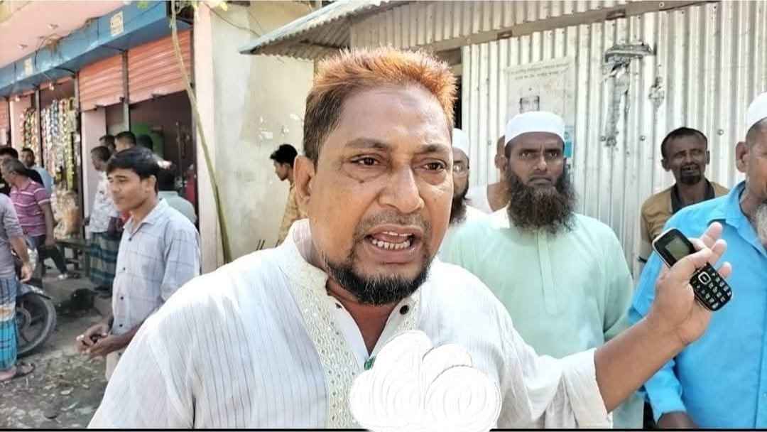 সরকারি চাল বিক্রির অভিযোগে বিএনপি নেতা গ্রেফতার