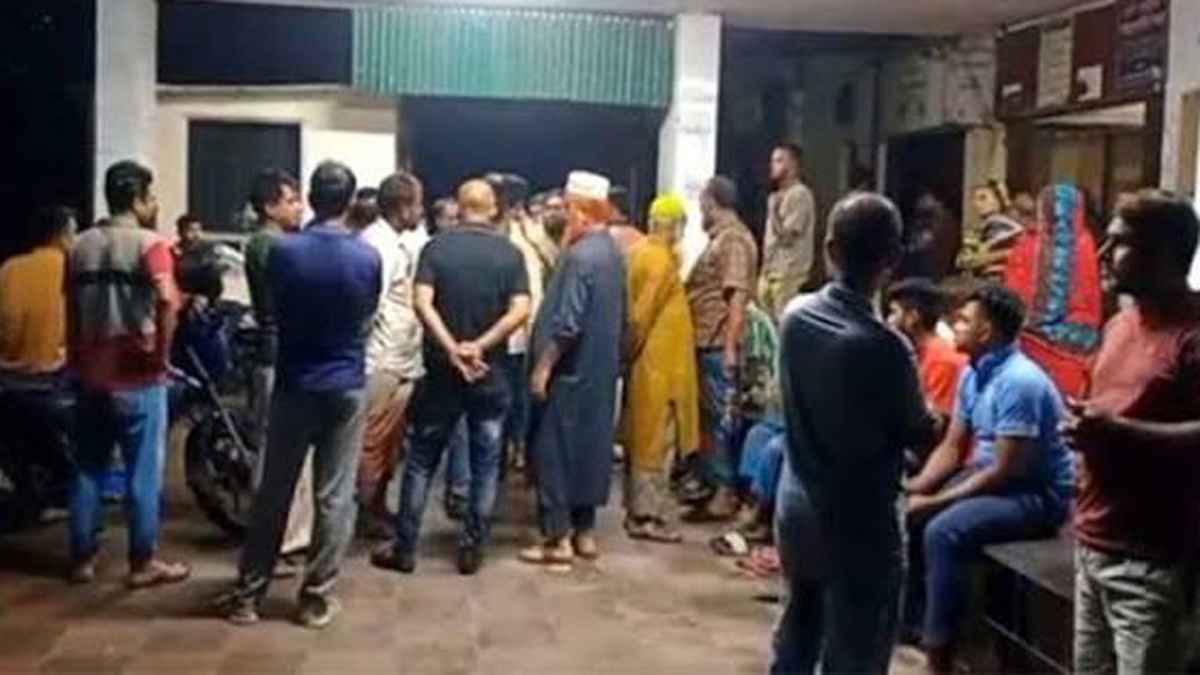 বাবাকে হত্যার পর বস্তাবন্দি করে মাটিচাপা, ছেলে গ্রেফতার