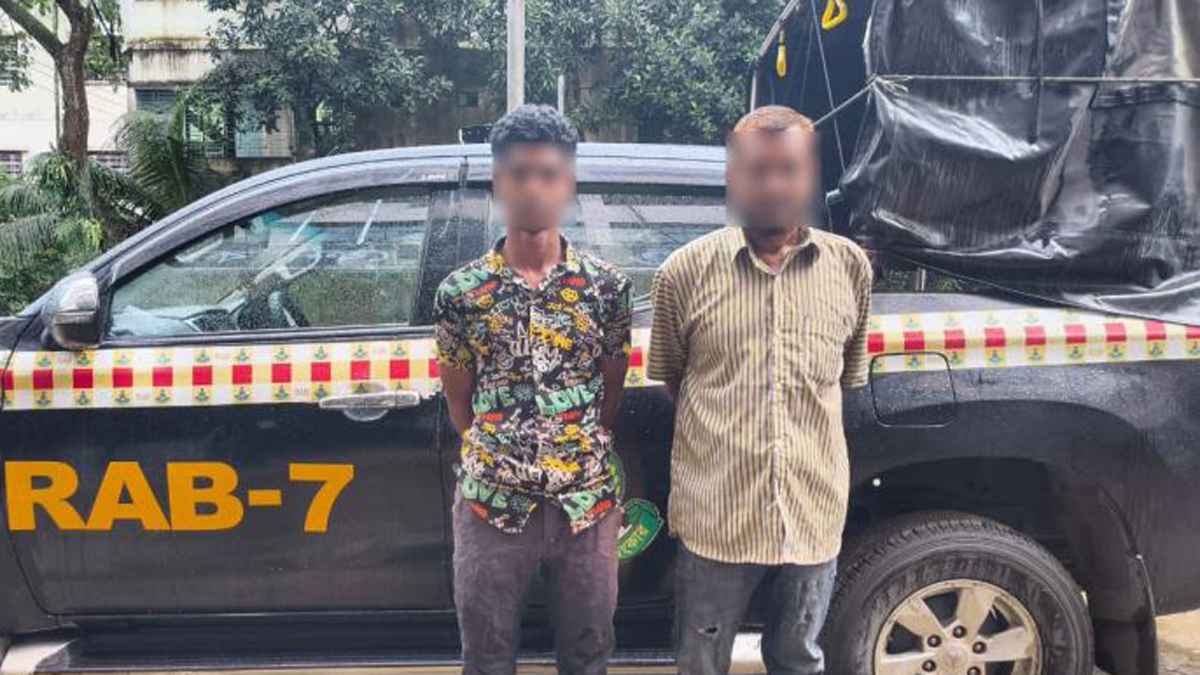 ১৩ হাজার লিটার চোরাই পেট্রোলসহ গ্রেফতার ২