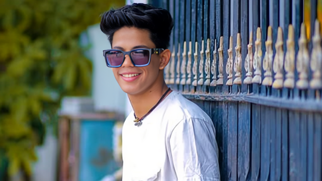 হোটেল থেকে নৃত্যশিল্পীর ঝুলন্ত মরদেহ উদ্ধার