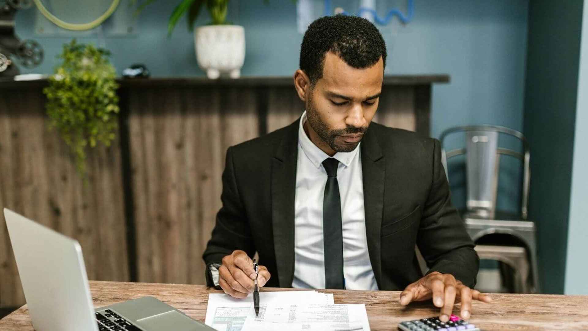 মদিনা গ্রুপে চাকরি, অভিজ্ঞতা ছাড়াও করা যাবে আবেদন