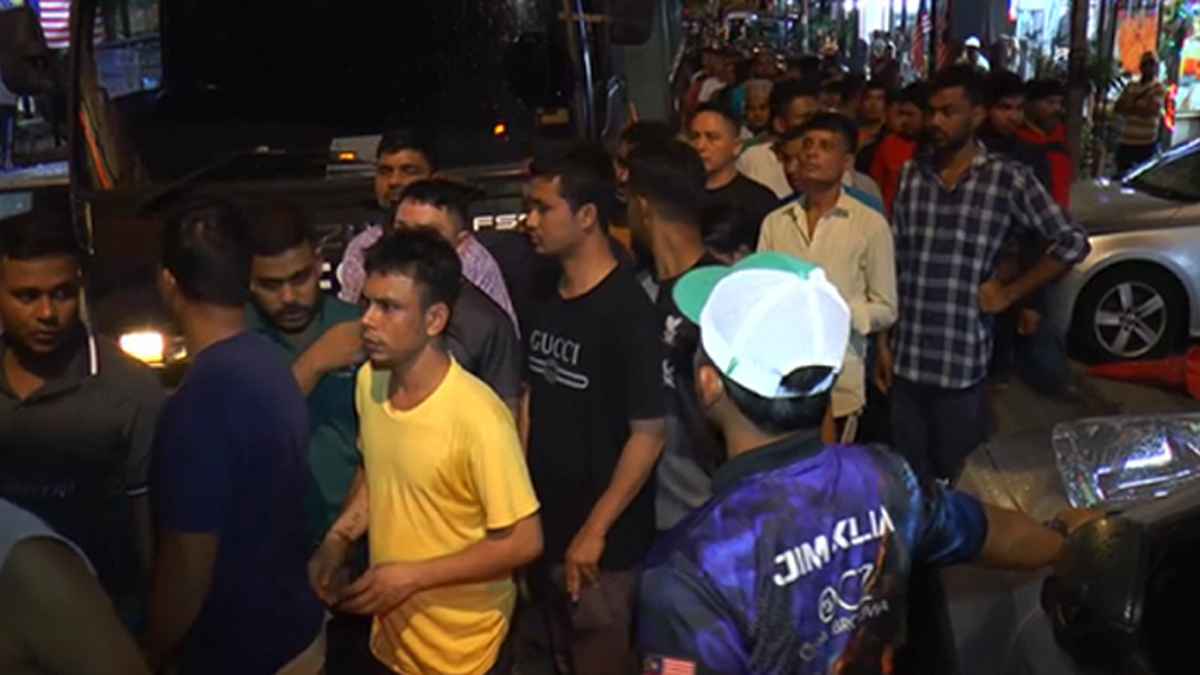 মালয়েশিয়ায় বিশেষ অভিযান, শতশত বাংলাদেশি আটক