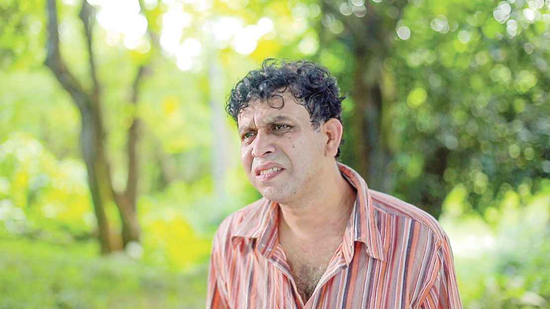 অভিনয়ের প্রলোভন দেখিয়ে ধর্ষণ, মুখ খুললেন নির্মাতা