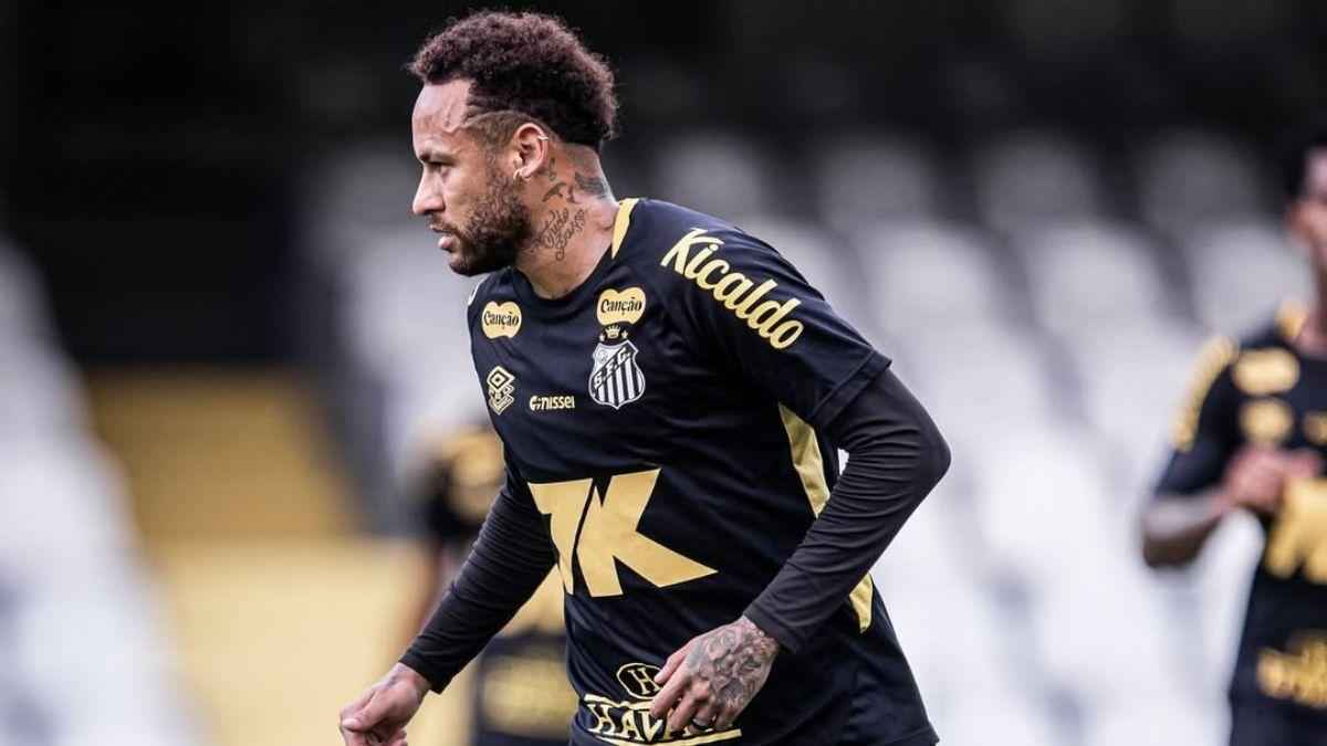 আবার চোটে নেইমার, ব্রাজিলের জন্য দুঃসংবাদ