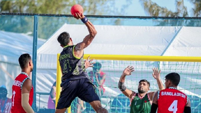 পাকিস্তানে আটকে গেল বাংলাদেশের ফাইনাল স্বপ্ন