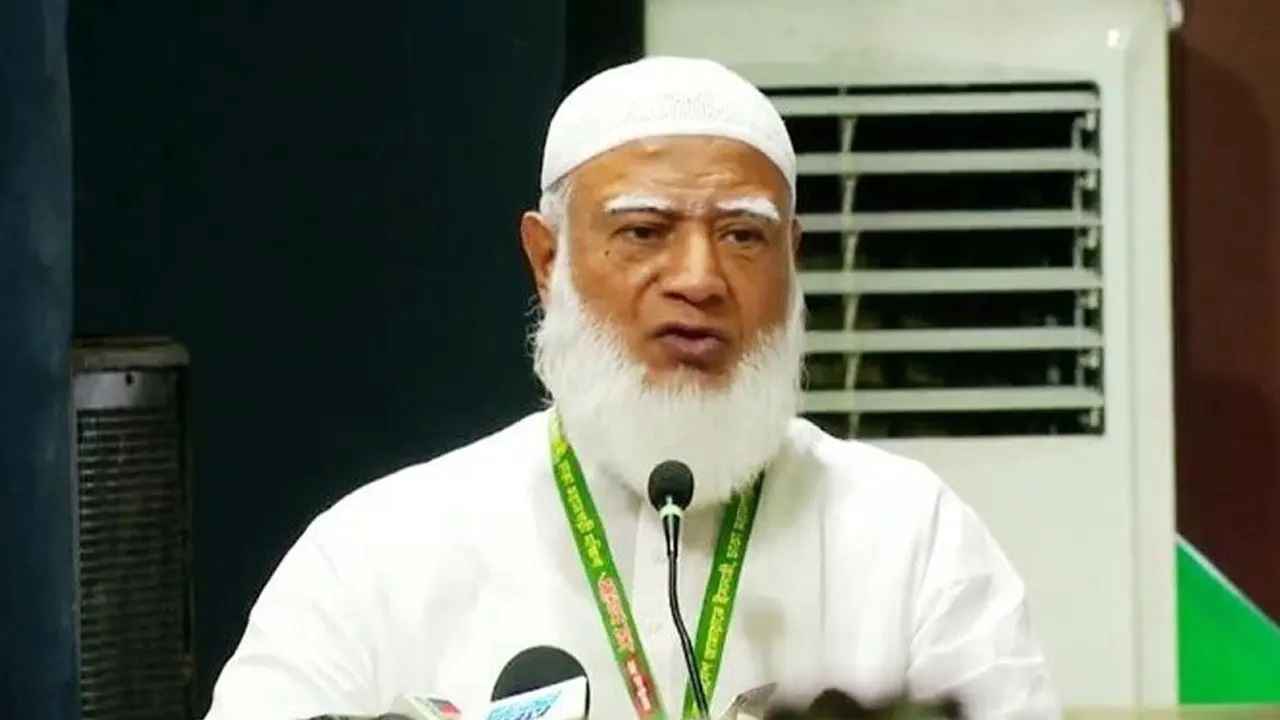 দেড় মাস পর জনসম্মুখে জামায়াত আমির, জানালেন দেশে বাইপাস সার্জারির কারণ