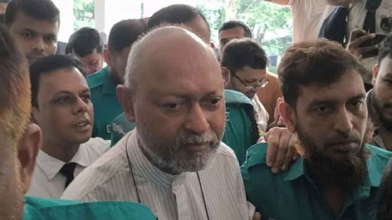 অর্থ আত্মসাৎ মামলায় হাজিরা দিলেন কলিমউল্লাহ