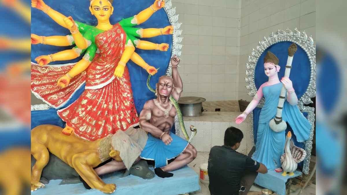 রংপুরে ৯১২ মন্ডপে পালিত হবে দুর্গাপূজা, চলছে শেষ সময়ের প্রস্তুতি