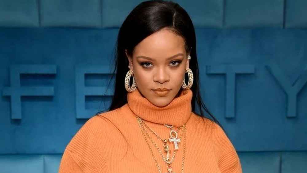 ফের মা হতে হচ্ছেন রিহানা