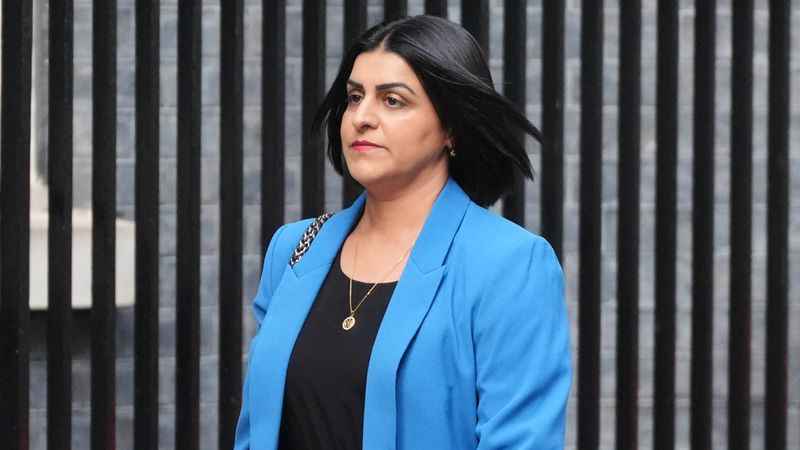 যুক্তরাজ্যের স্বরাষ্ট্রমন্ত্রী পদে প্রথম মুসলিম নারী শাবানা