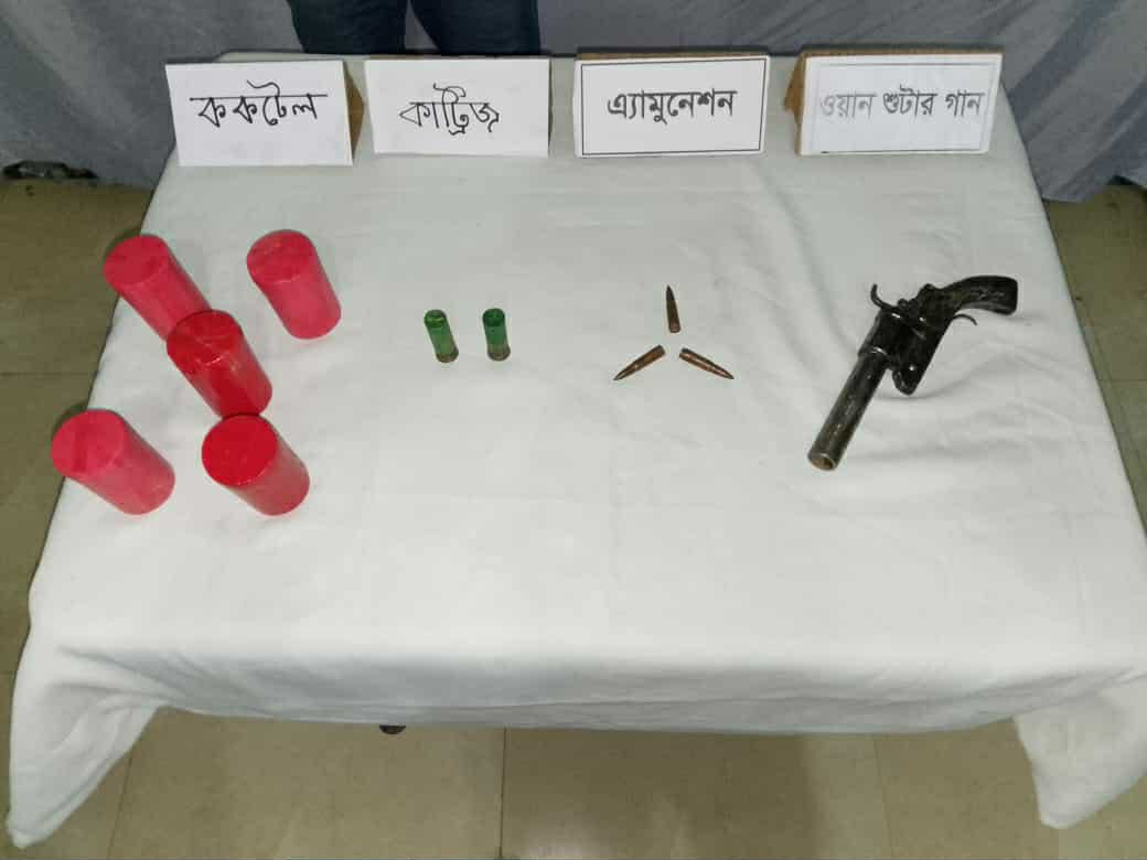 thumbnail_Jhenaidah_arrest_pic_3