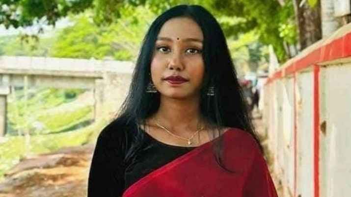 নানা বাড়ি থেকে কিশোরীর ঝুলন্ত মরদেহ উদ্ধার