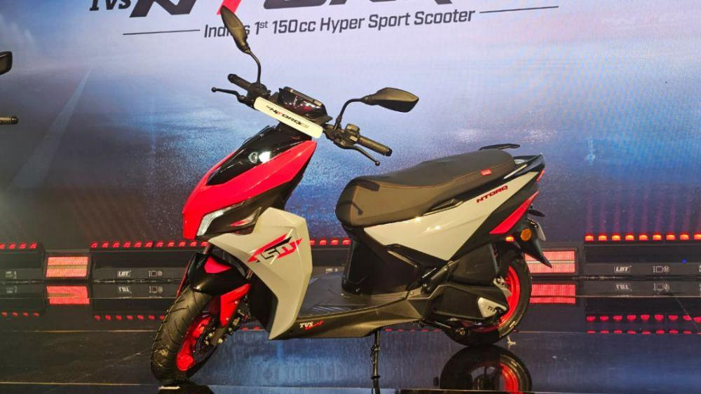 টিভিএস বাজারে আনল ‘হাইপার স্পোর্ট স্কুটার’