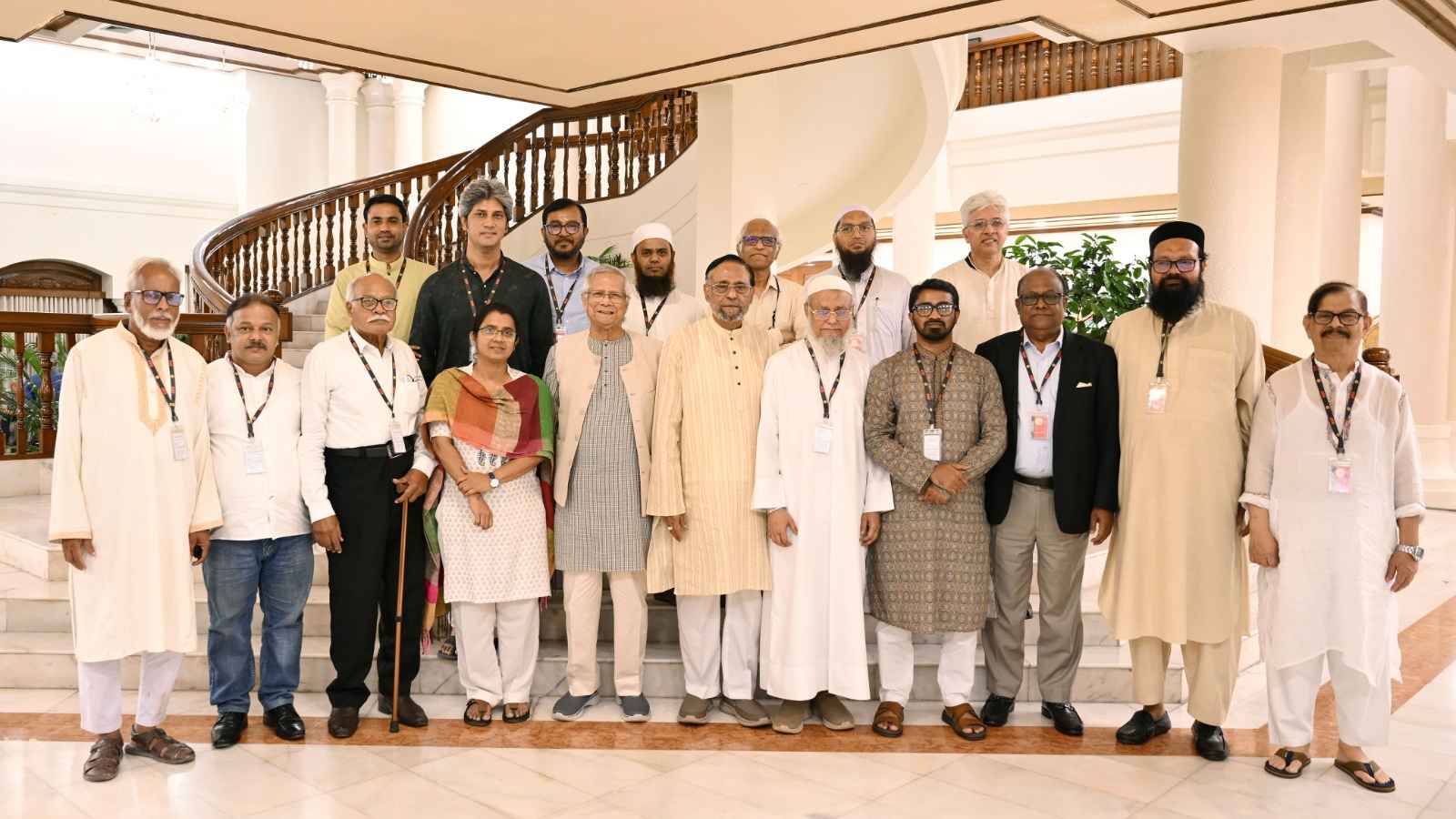 ভোট বানচালের আরও চেষ্টা হবে, সতর্ক থাকুন: প্রধান উপদেষ্টা