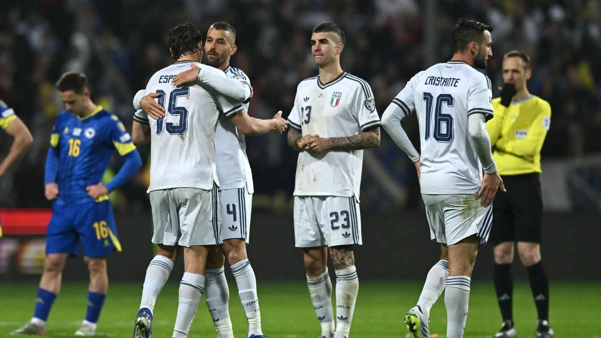 ইতালির ফুটবল সাম্রাজ্যে পতন, নেপথ্যে কী