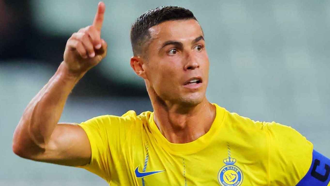 গোমর ফাঁস করতে চান রোনালদো