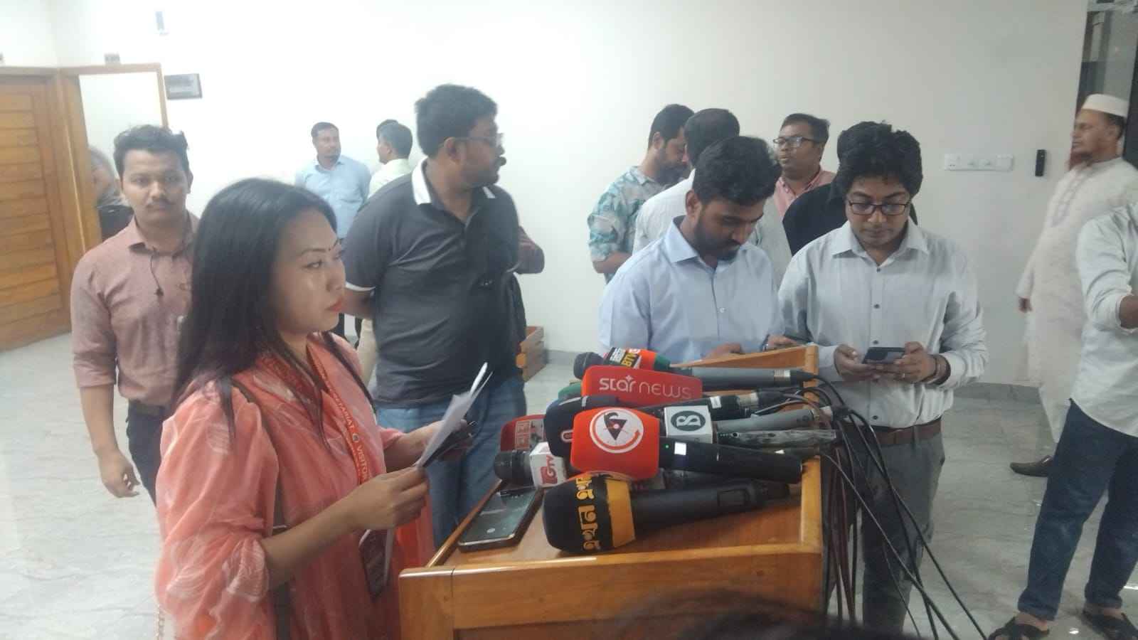  বিএনপির মাধবী মারমার প্রার্থিতা বাতিল চান ছাত্রদল নেত্রী