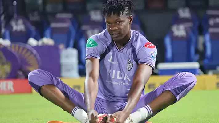 মুস্তাফিজের জায়গায় আইপিএল খেলতে যাওয়া মুজারাবানি পিএসএলে নিষিদ্ধ