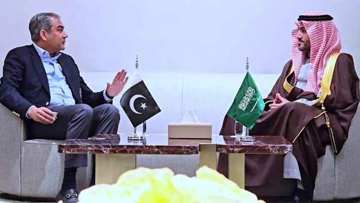 সৌদি আরবে আধুনিক ক্রিকেট স্টেডিয়াম বানাবে পাকিস্তান