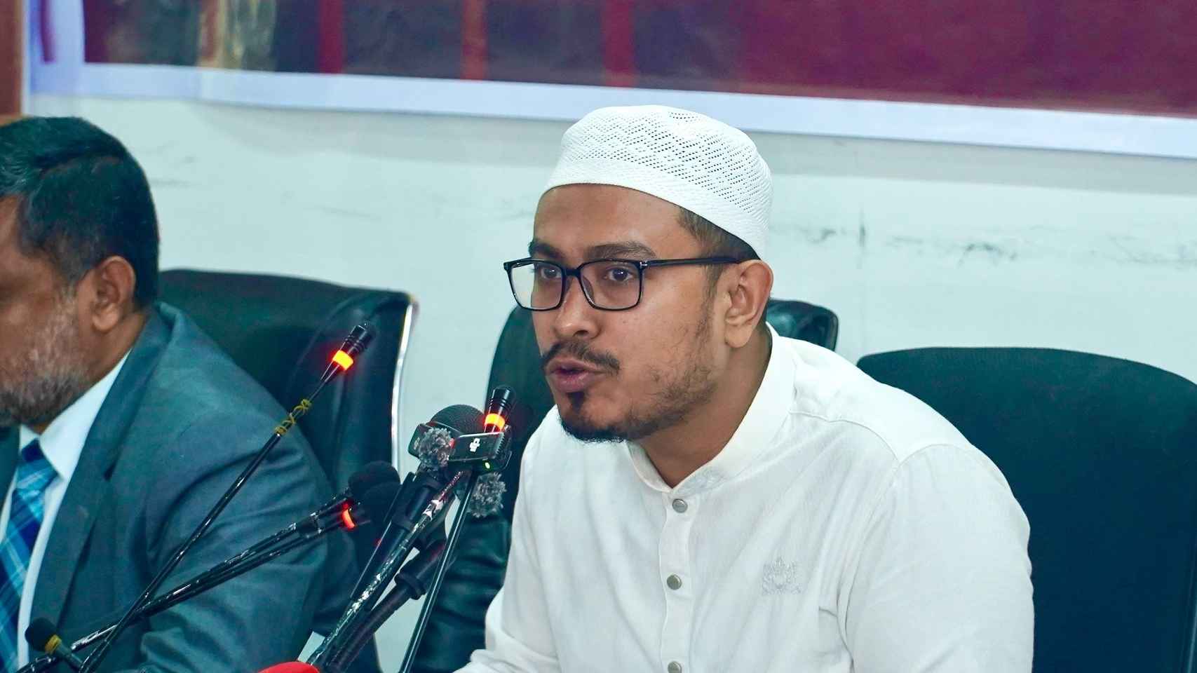 দ্বিচারিতার পরিণতি কখনোই ভালো হয় না, সরকারকে সাদিক কায়েম