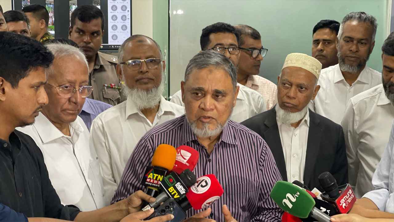 বগুড়া-৬ ও শেরপুর-৩ আসনের নির্বাচন শান্তিপূর্ণ হচ্ছে: সিইসি