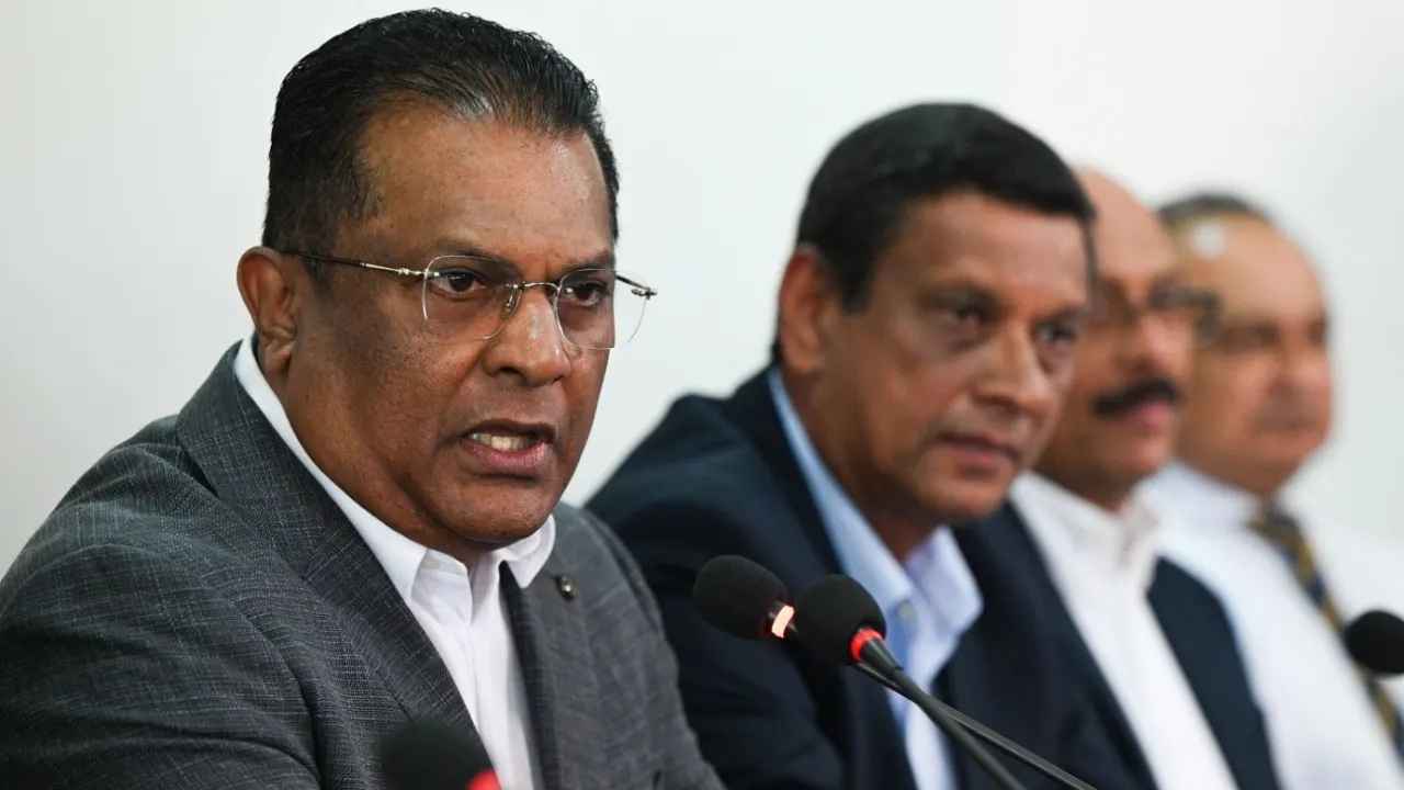 অবশেষে পদত্যাগ করলেন লঙ্কান ক্রিকেট বোর্ডের প্রেসিডেন্ট