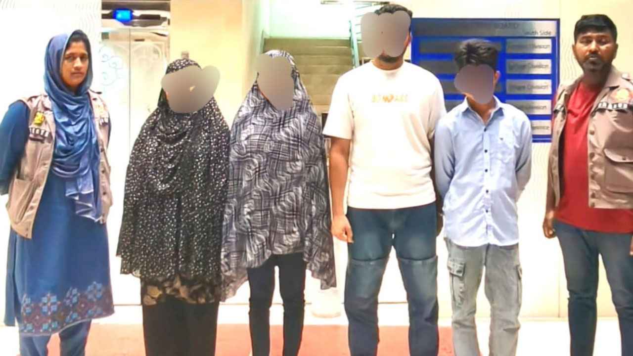 মানব পাচার চক্রের চার রোহিঙ্গা সদস্যকে গ্রেফতার করেছে ডিবি