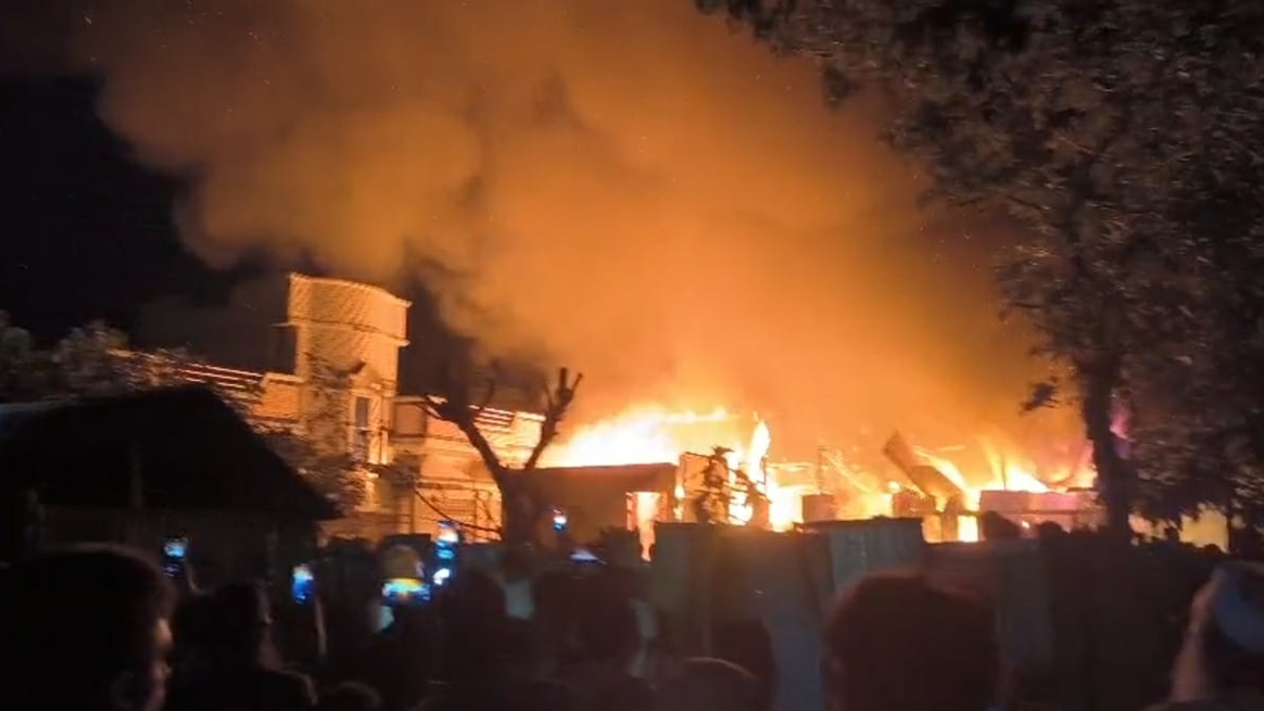 ব্রাহ্মণবাড়িয়ায় ভয়াবহ আগুনে দুটি বসতঘর পুড়ে ছাই