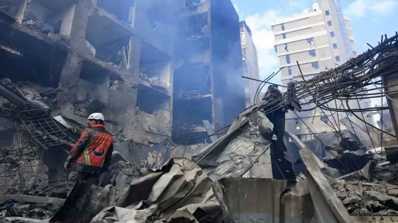 যুদ্ধবিরতির সময়ে ইসরায়েল কেন লেবাননে হামলার পদক্ষেপ নিলো?