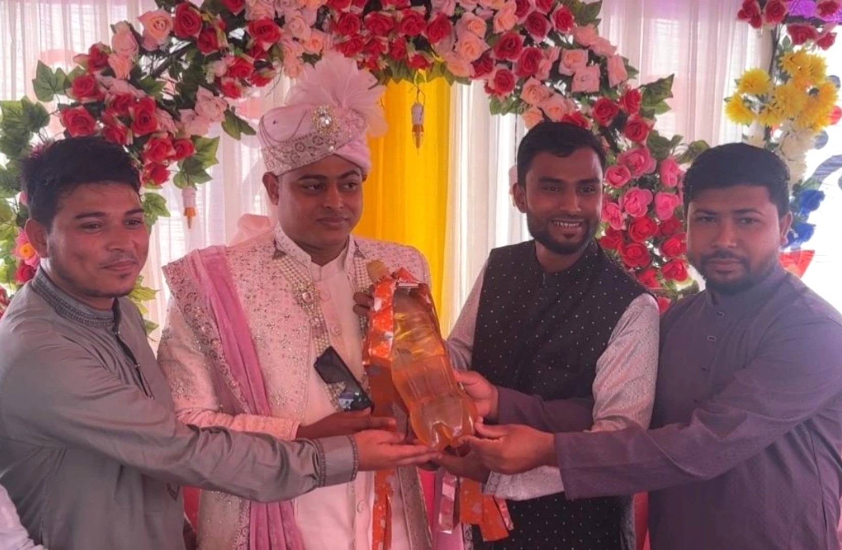 4d5578c2-4ee0-464e-9804-8fd5d1483252