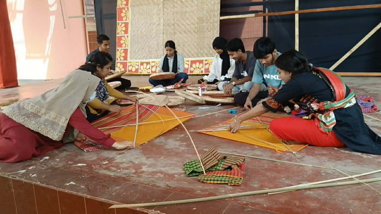 4eb88c7c-17ed-4034-88d5-8a8cf8abdeed 4eb88c7c-17ed-4034-88d5-8a8cf8abdeed