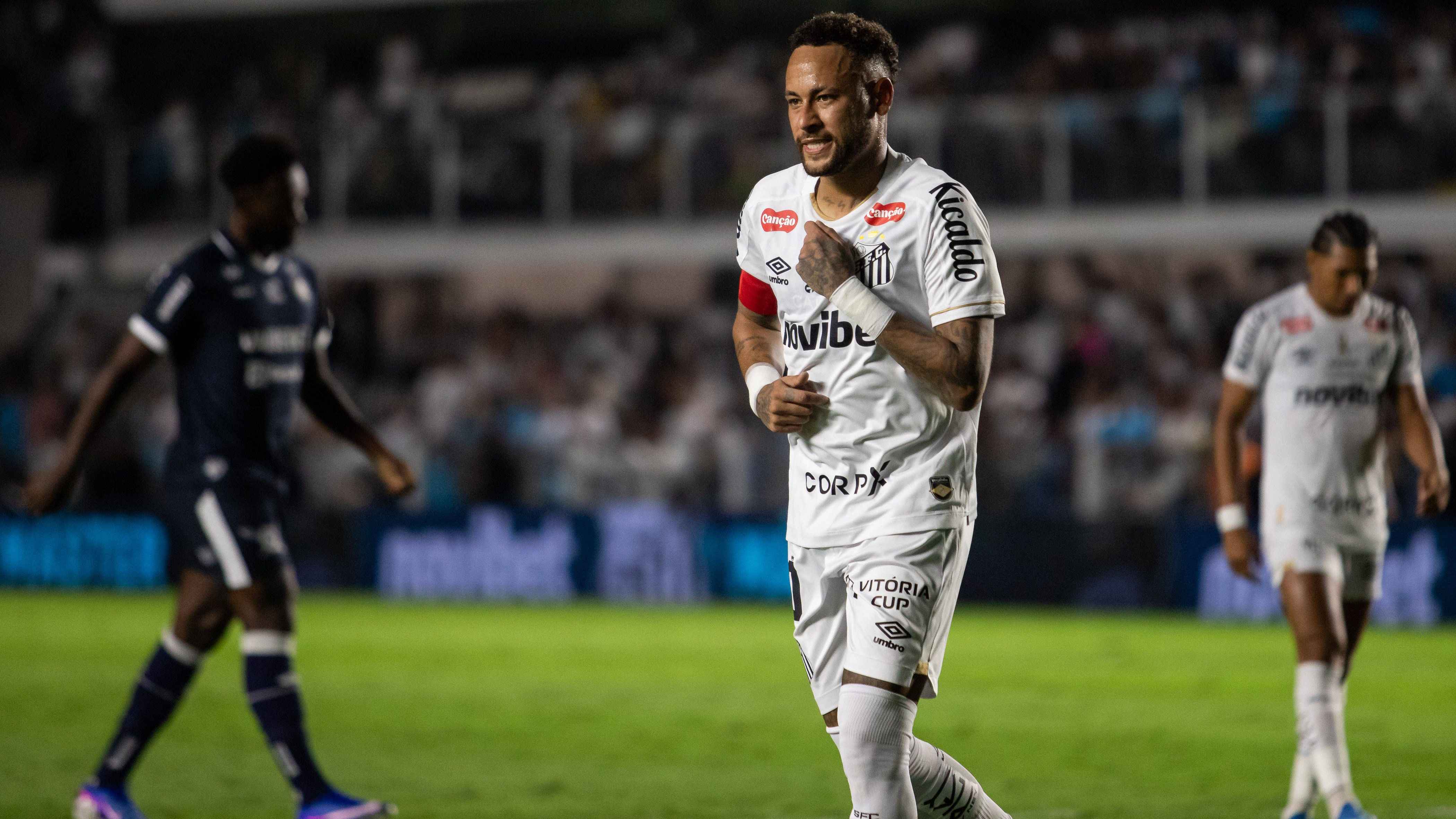 সান্তোসকে জিতিয়ে ছিটকে গেচলেন নেইমার