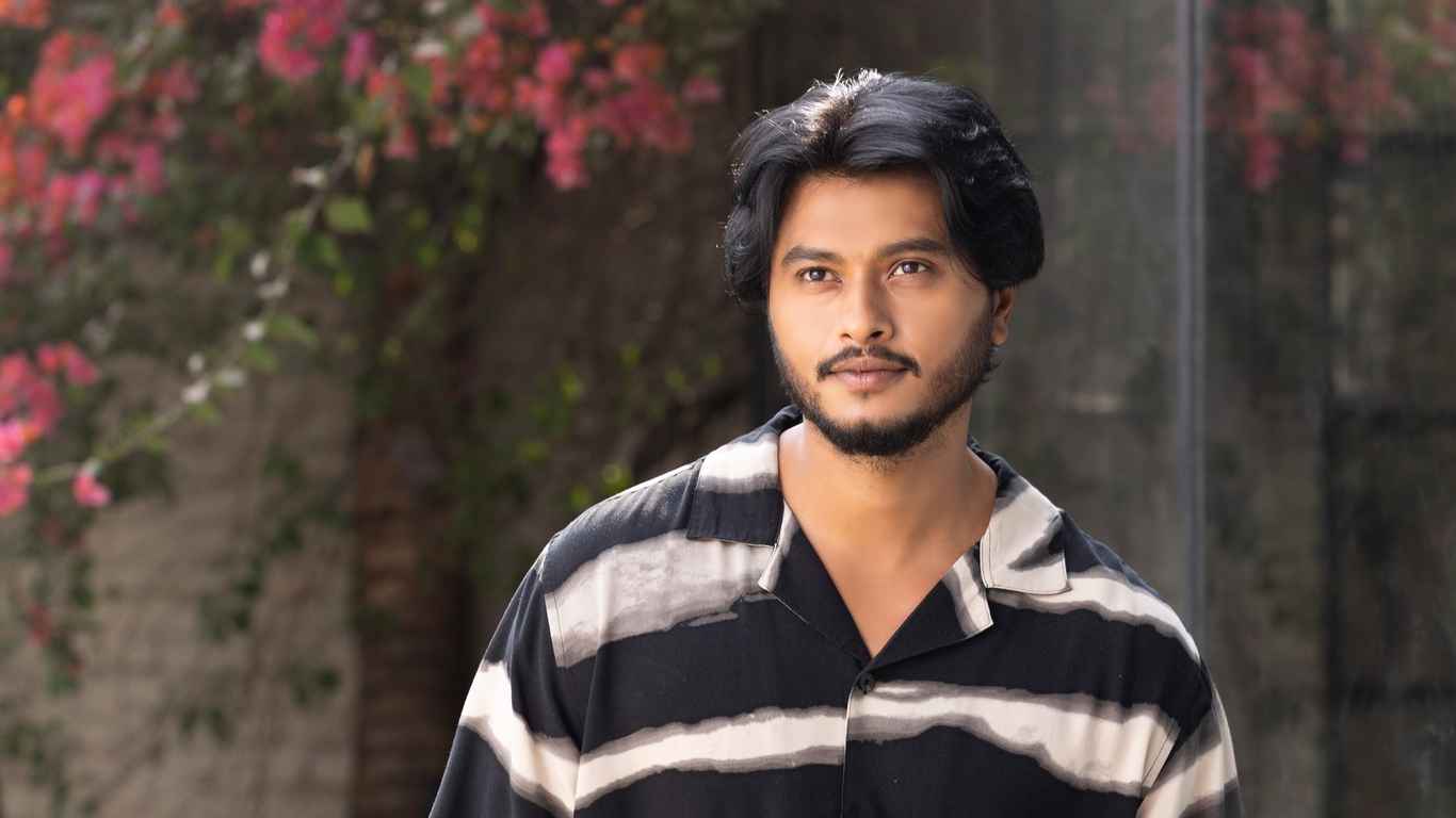 ব্যবসায় নামলেন আরশ খান 