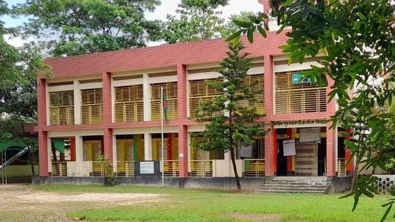 ১৫৪ বৃত্তি পরীক্ষার্থীর ওএমআর নম্বর হারানোয় ২ শিক্ষা কর্মকর্তাকে বদলি