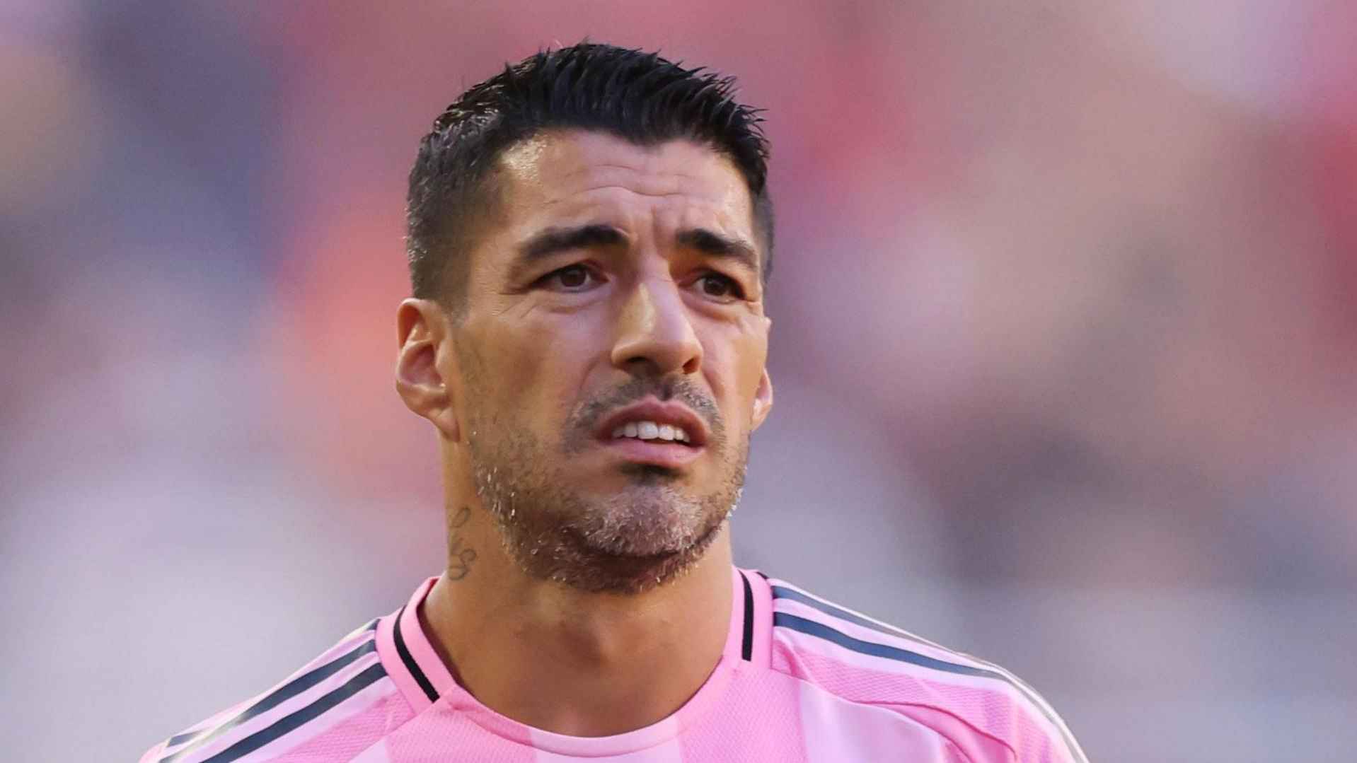 বিশ্বকাপে খেলতে অবসর ভেঙে ফিরতে চান সুয়ারেজ