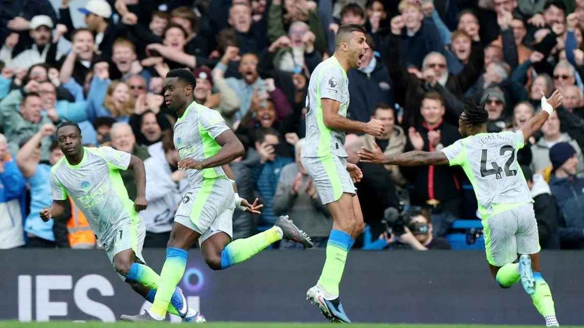 চেলসিকে উড়িয়ে আর্সেনালের ঘাড়ে নিঃশ্বাস ম্যানসিটির