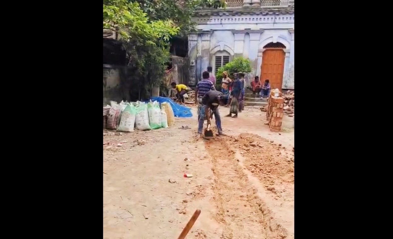 8b77683e-d51d-4085-a60e-067c04d4e2bd