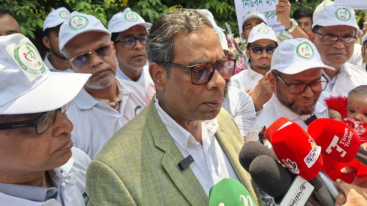 ‘পথশিশুরা আমাদের নাগরিক ও সন্তান, তাদের পরিপূর্ণ অধিকার দিতে হবে’