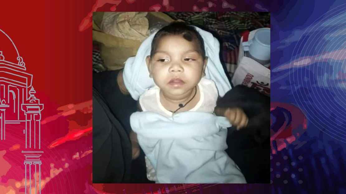 লঞ্চে শিশুকে রেখে উধাও বাবা