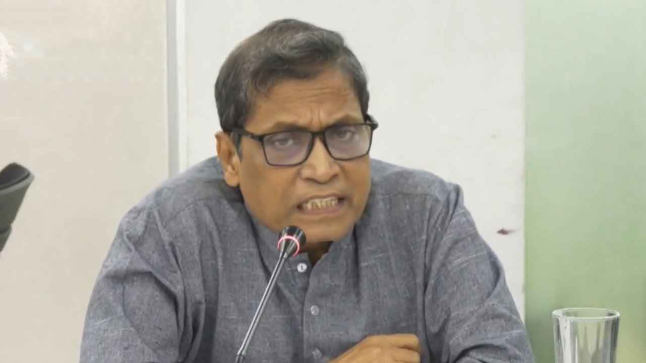 জ্বালানি খাতকে লুণ্ঠনের ক্ষেত্র বানানো হয়েছে: ড. এম শামসুল আলম