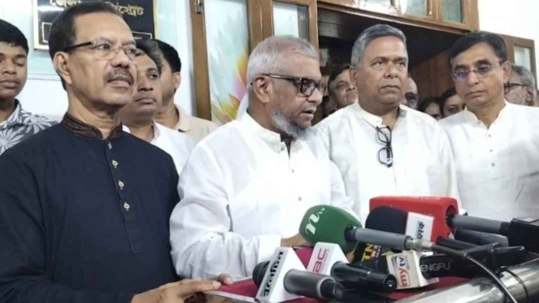 নির্ধারিত কার্ডে শিল্পপ্রতিষ্ঠানে তেল সরবরাহ করা হবে: মন্ত্রী আরিফুল