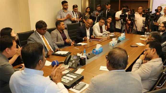 ঢাকায় টেক্সটাইল-গার্মেন্টস যন্ত্রপাতি প্রদর্শনী আয়োজনে সমঝোতা চুক্তি