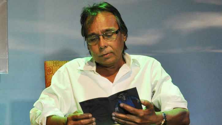 মরণোত্তর সম্মাননা পেলেন হুমায়ূন ফরীদি