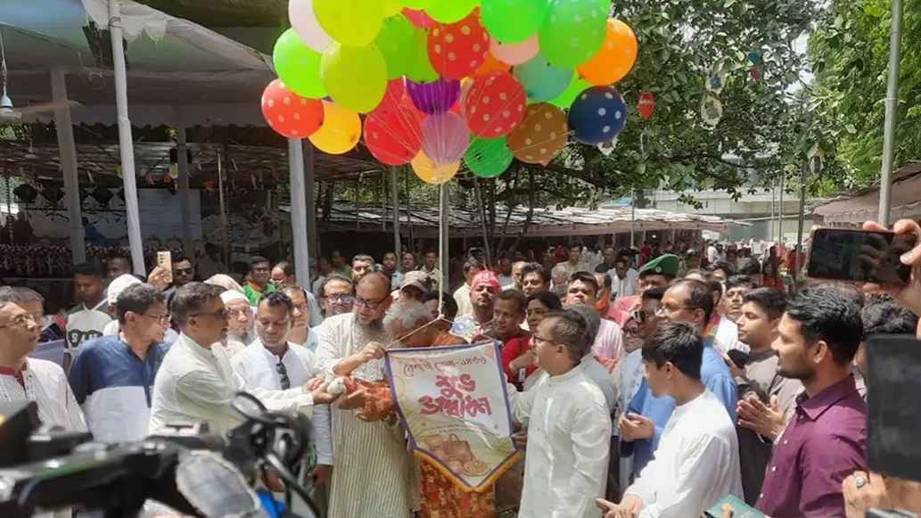 বাংলা একাডেমিতে ৭ দিনব্যাপী ‘বৈশাখী মেলা’র উদ্বোধন