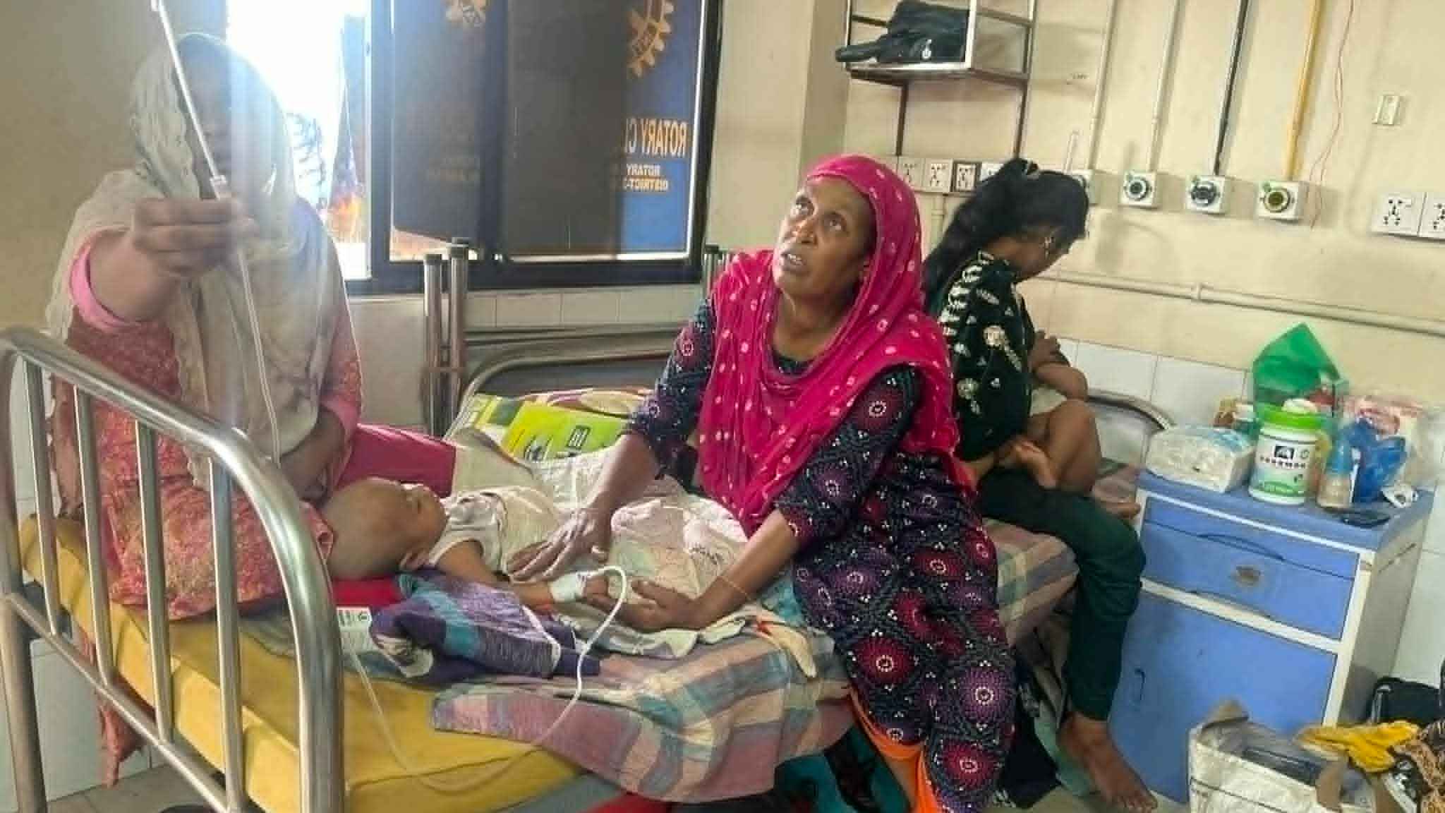 কুষ্টিয়ায় বাাড়ছে হাম আক্রান্তের সংখ্যা, জেলায় নেই পরীক্ষার ব্যবস্থা