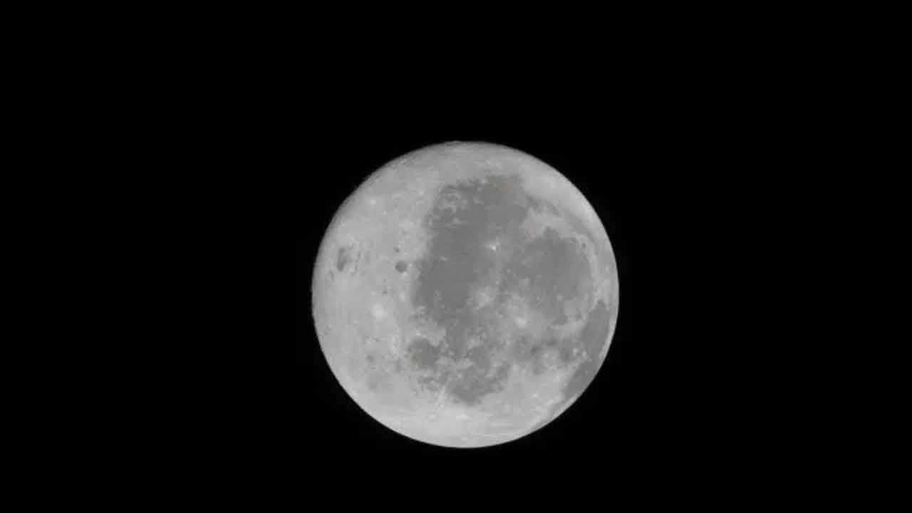 Moon2