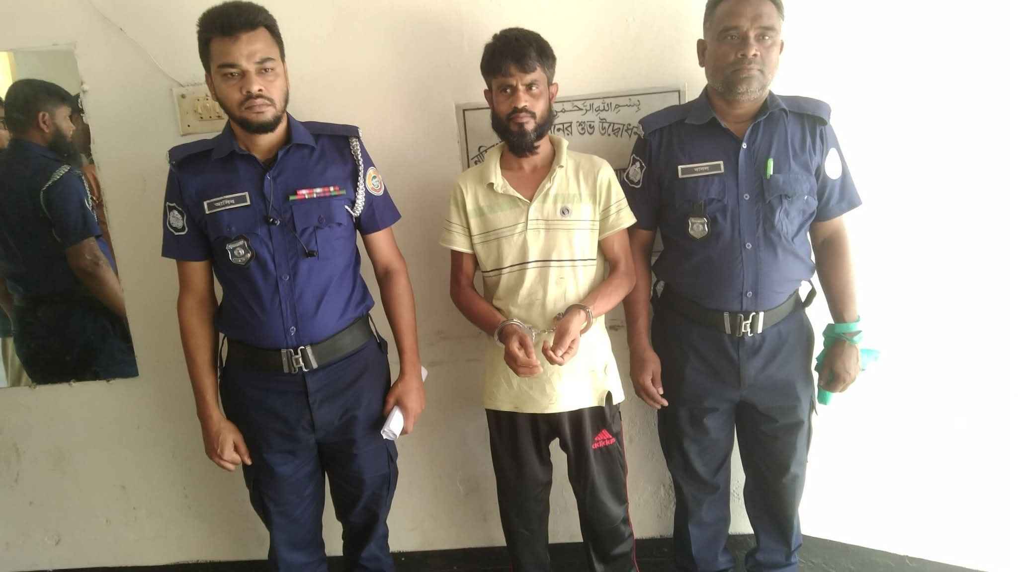 নাজিরপুরে ১ হাজার ইয়াবাসহ আটক ১