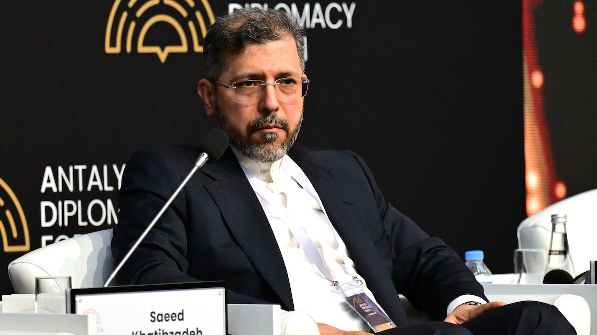 সাময়িক যুদ্ধবিরতি নয়, অঞ্চলজুড়ে যুদ্ধের স্থায়ী অবসান চায় ইরান