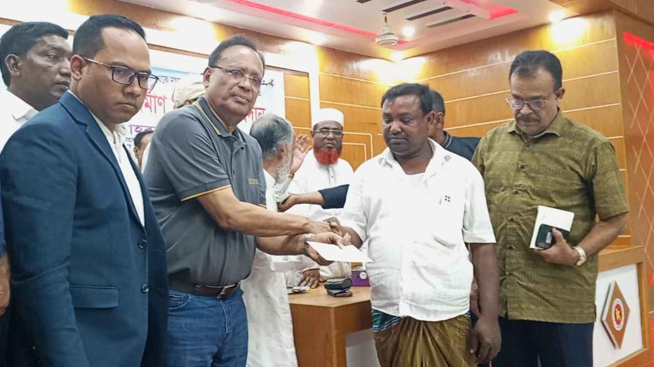 ‘বেকারদের জন্য এআই ও ফ্রিল্যান্সিং প্রশিক্ষণ প্রকল্প হাতে নেওয়া হচ্ছে’