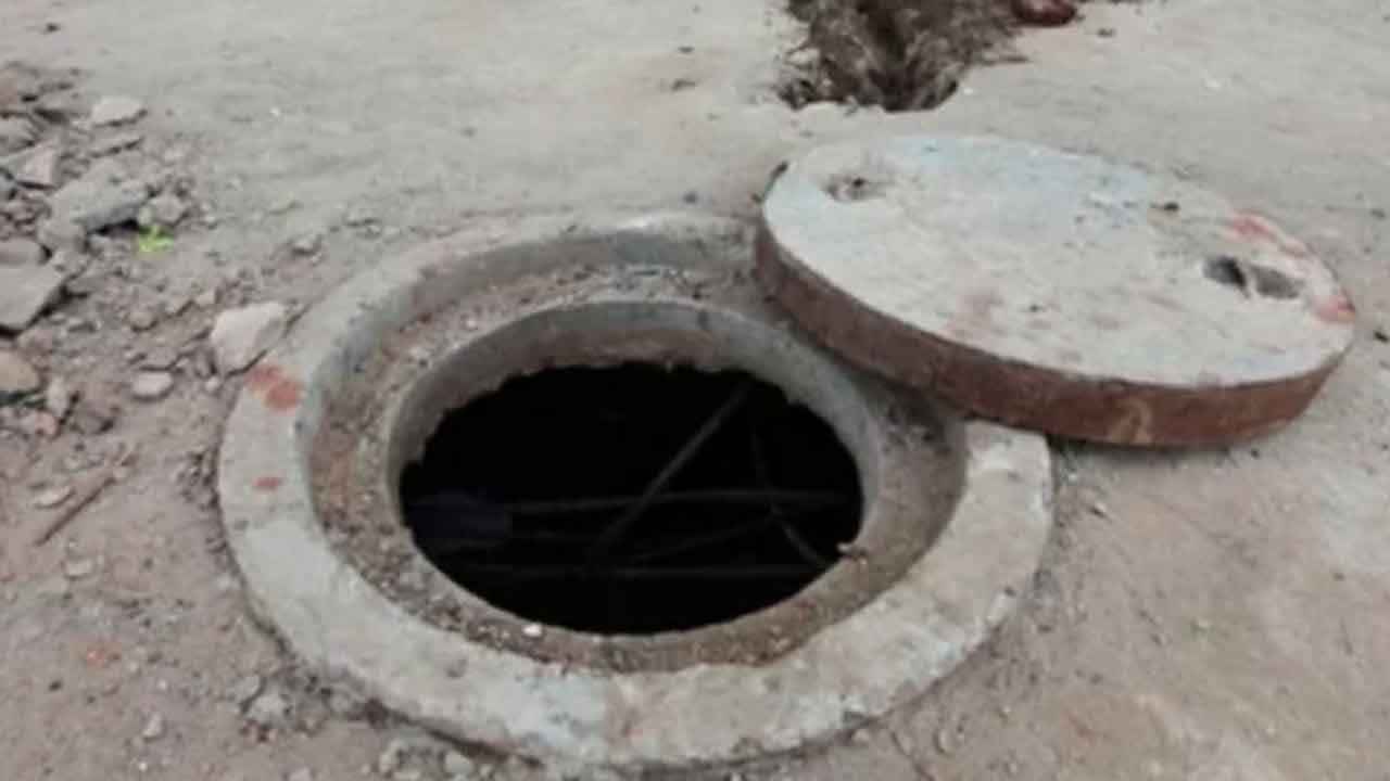 নির্মাণাধীন ভবনে পানির ট্যাংক পরিষ্কার করতে গিয়ে ২ শ্রমিকের মৃত্যু